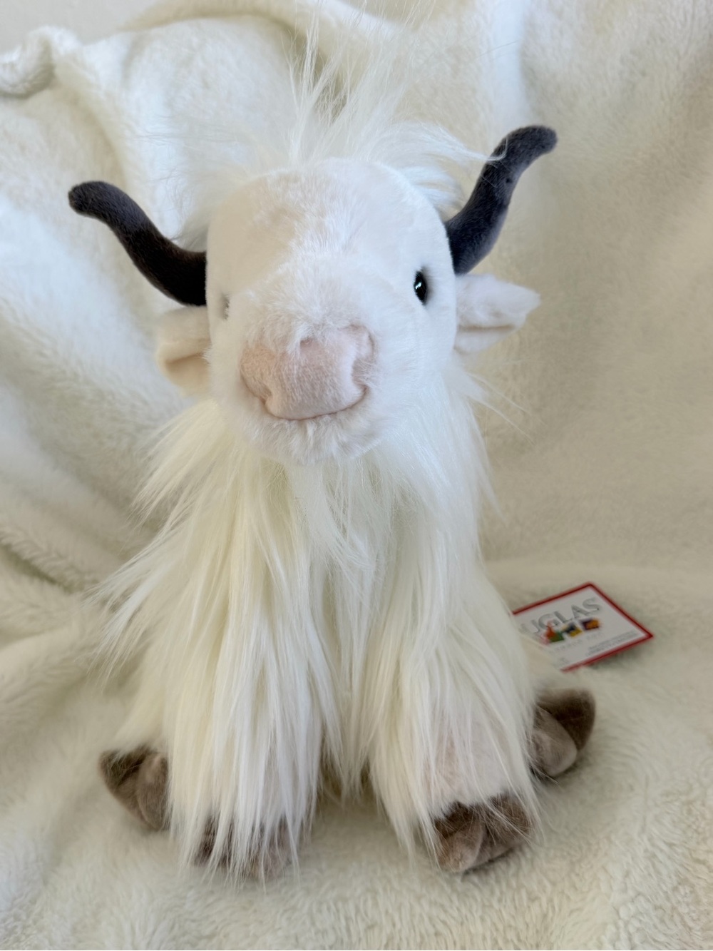 Douglas Cuddle Toys Yaketie Yak Plush Stuffed Animal 10” - NWT